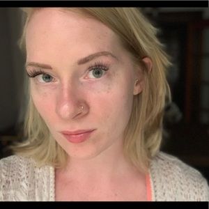 Meet your Posher, Melanie